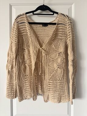 Japon et Chine beige crochet cardigan, 100% cotton, fits small and medium